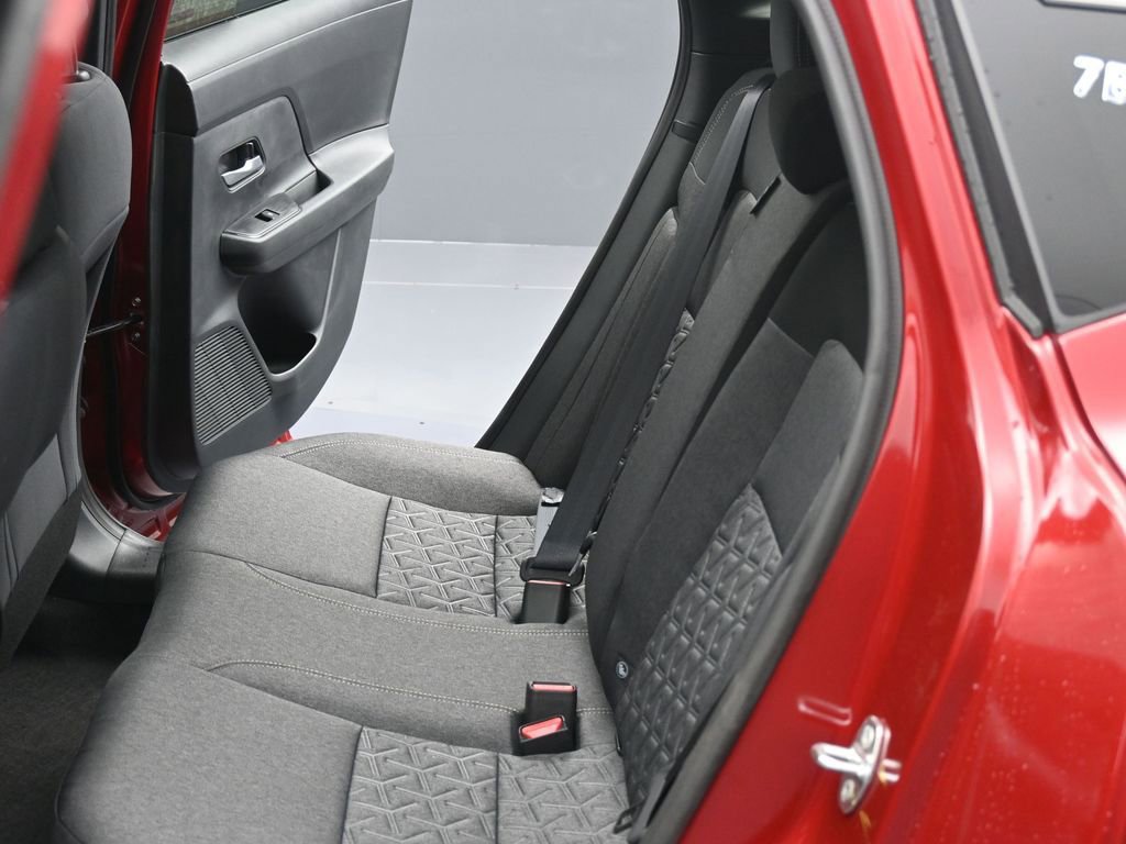 New 2026 Nissan Kicks SV w/ SV Premium Package AWD/4WD image 18
