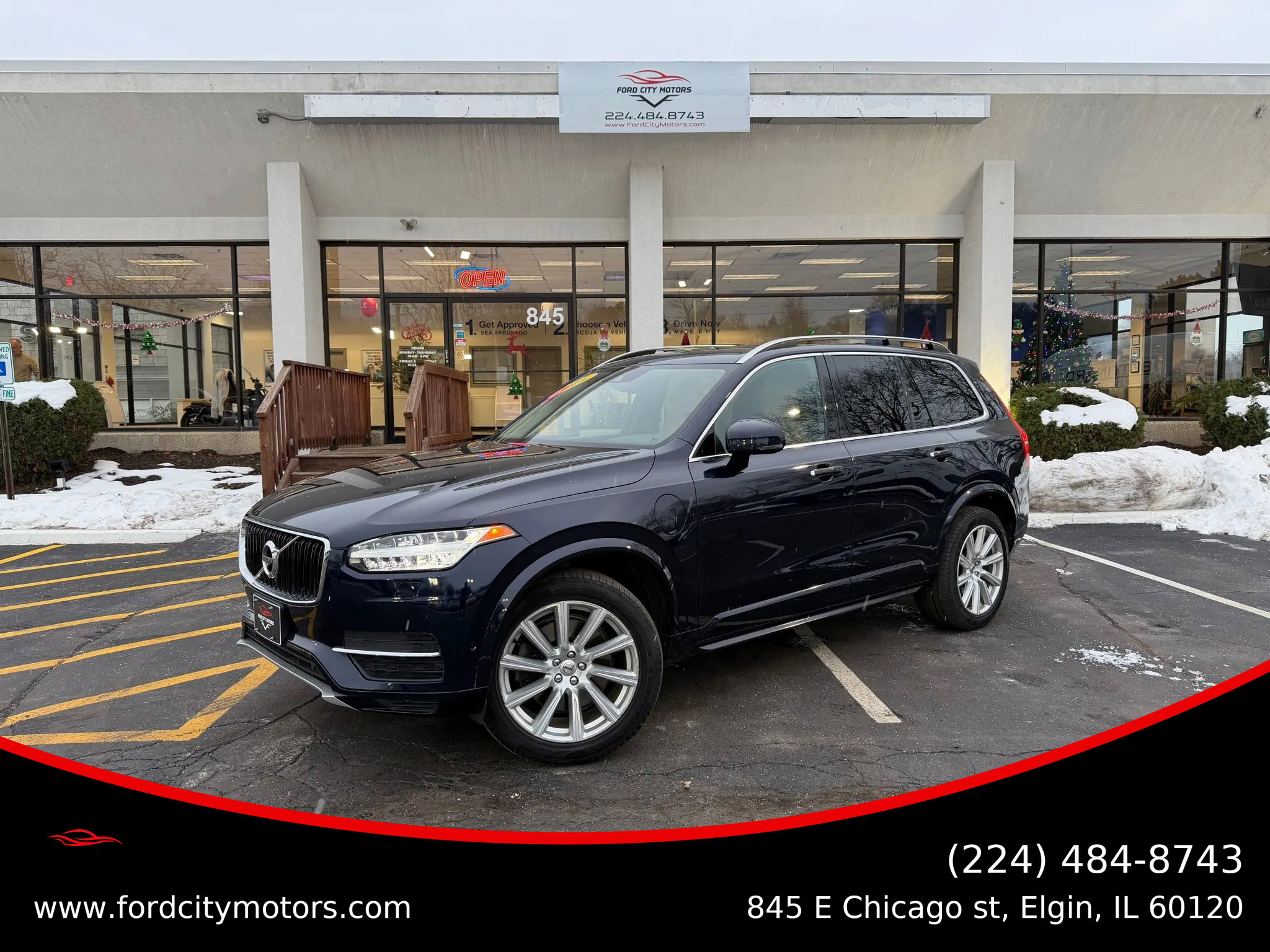 Used 2016 Volvo XC90 T8 Momentum w/ Vision Package