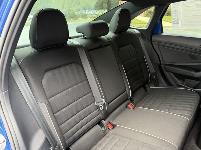 Used 2023 Volkswagen Jetta Sport FWD image 26