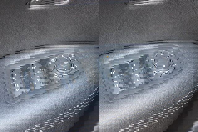 Used 2023 Cadillac XT5 Premium Luxury image 22