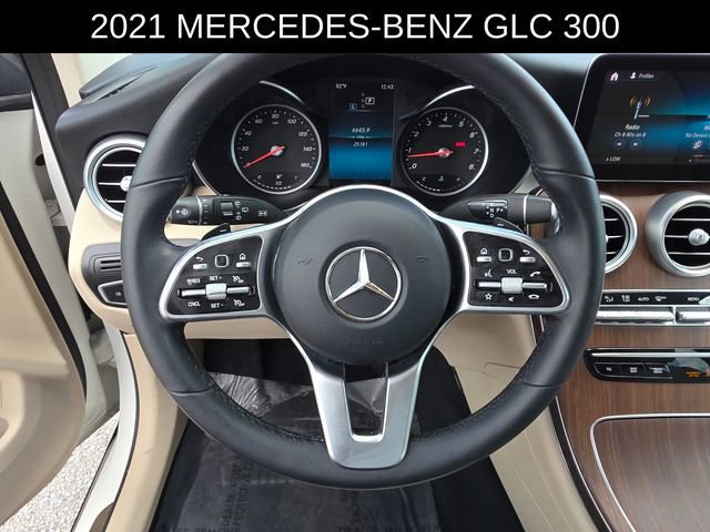 Used 2021 Mercedes-Benz GLC 300 image 25