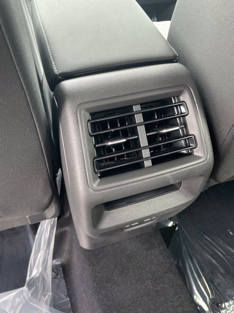 New 2026 Volkswagen Tiguan S AWD/4WD image 18