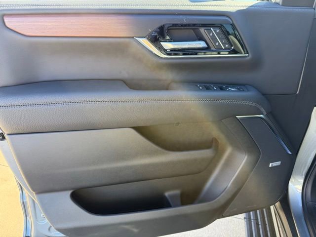 New 2026 GMC Yukon XL Denali w/ Sun & Power Step Package image 14