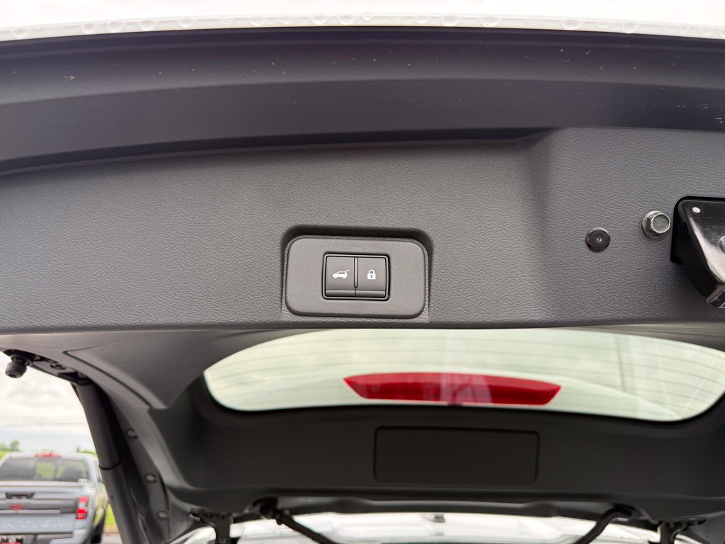 New 2026 Nissan Rogue Platinum AWD/4WD image 36