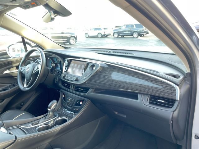 Used 2018 Buick Envision Essence image 17