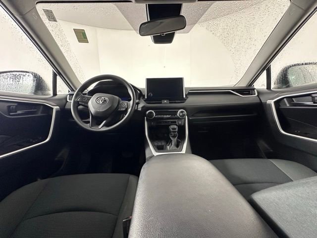 Used 2023 Toyota RAV4 LE image 16