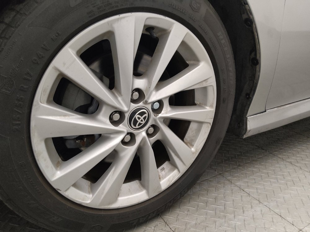 Used 2022 Toyota Camry LE FWD image 31
