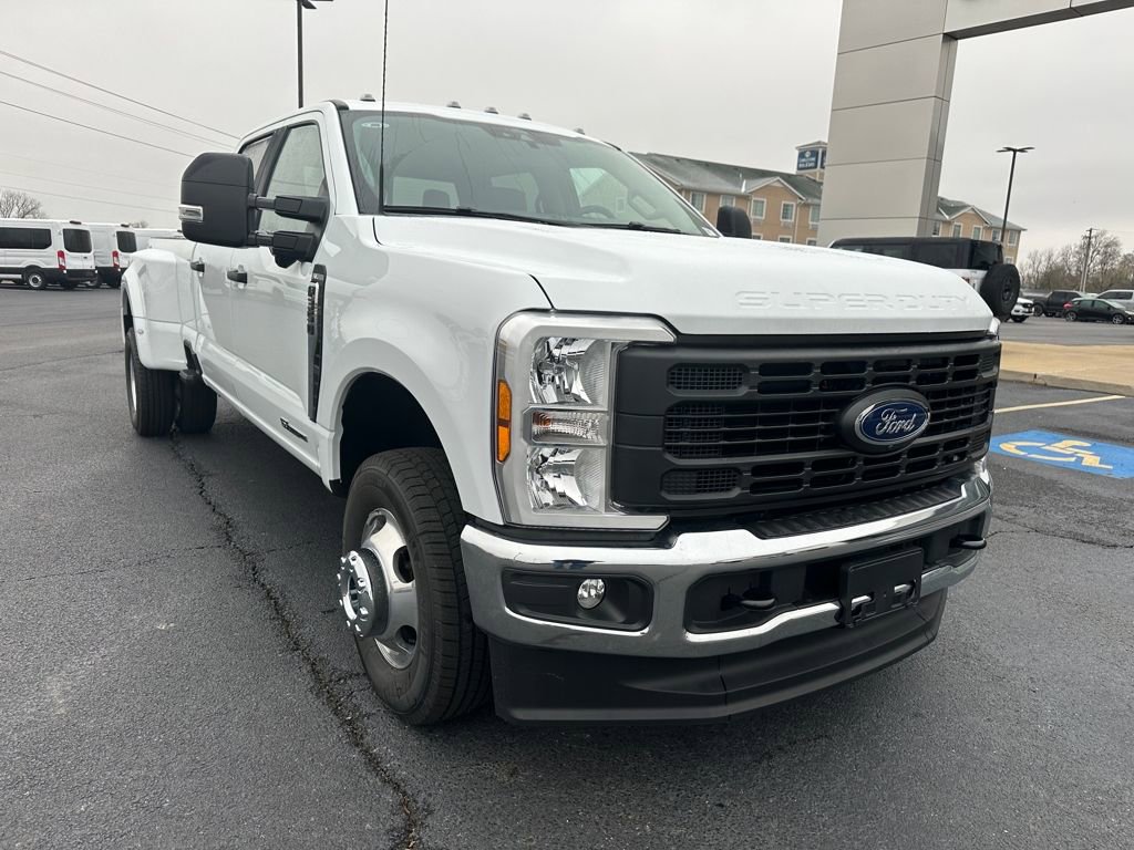 New 2026 Ford F350 XL w/ 360-Degree Camera Package image 2