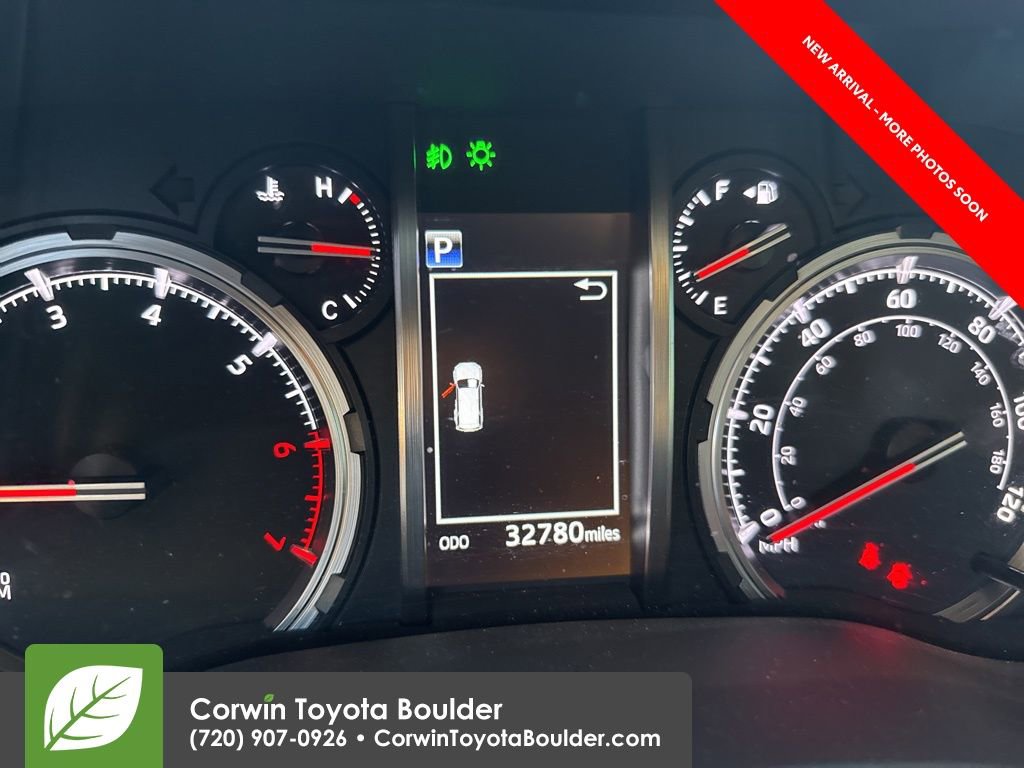 Used 2020 Toyota 4Runner Limited image 12