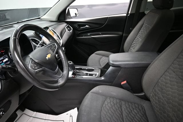 Used 2018 Chevrolet Equinox LT w/ Sun & Infotainment Package FWD image 16