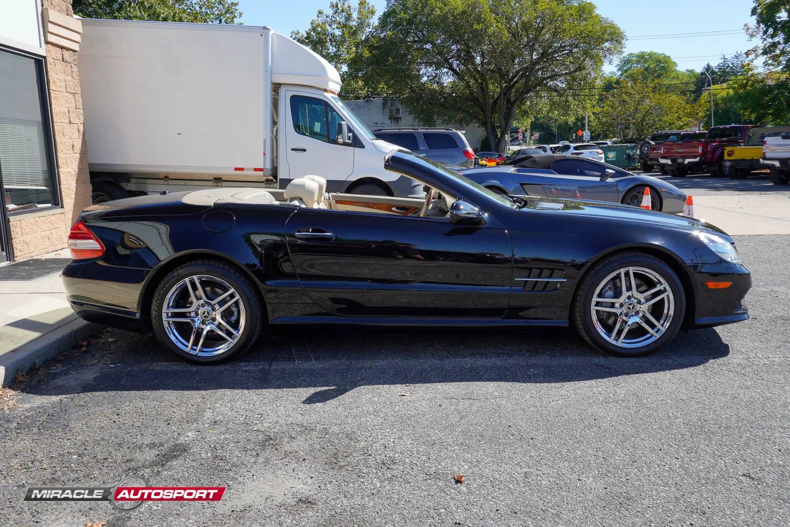 Used 2009 Mercedes-Benz SL 550 w/ Premium I Pkg image 15
