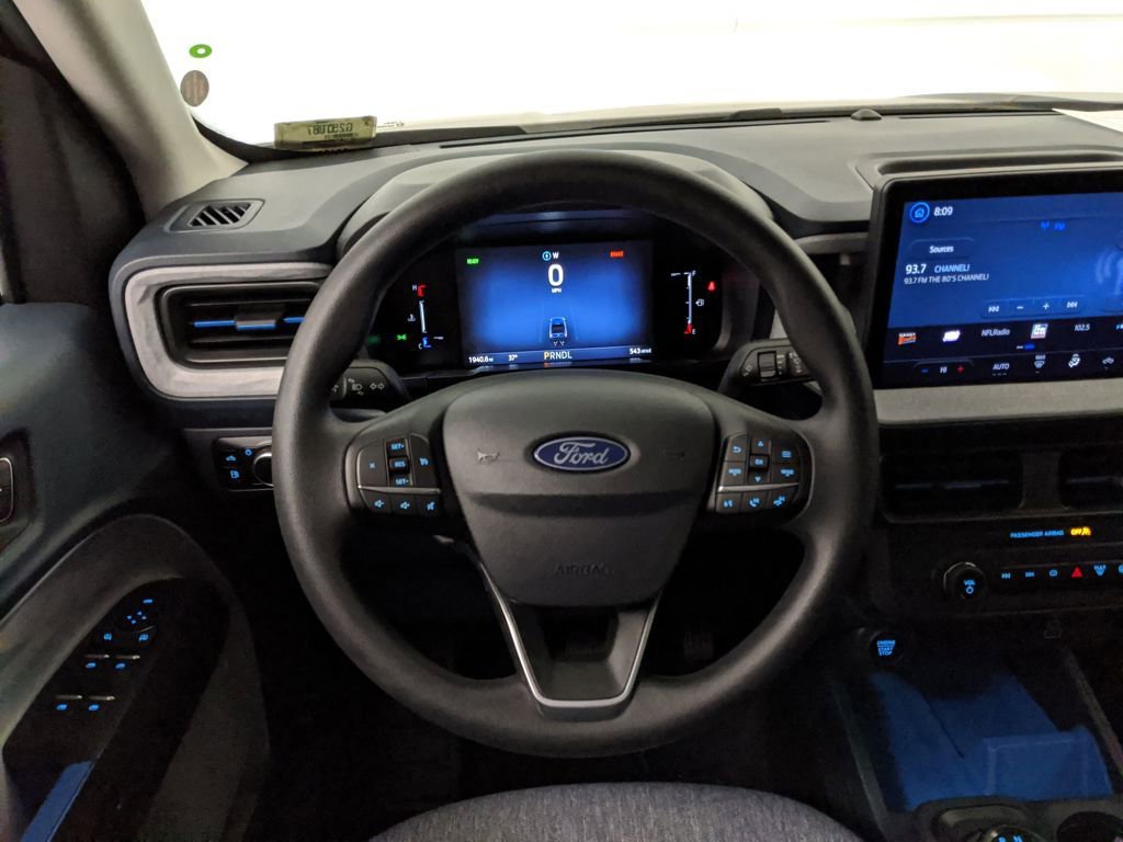 New 2025 Ford Maverick XLT image 16