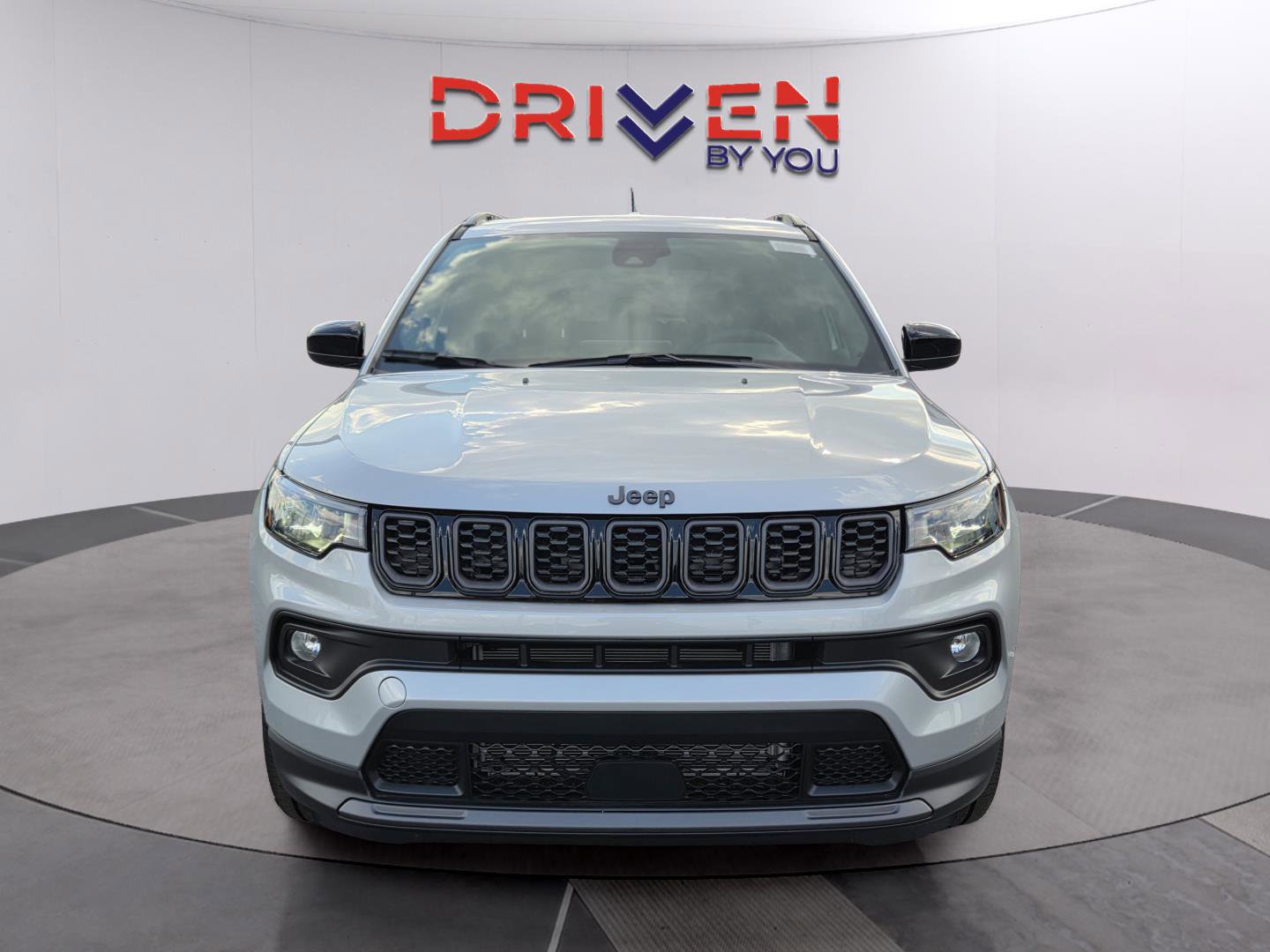 New 2026 Jeep Compass Latitude image 8