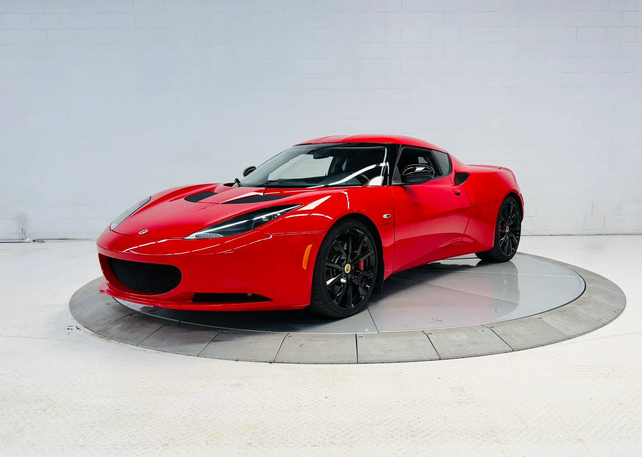 Used 2012 Lotus Evora S RWD image 2