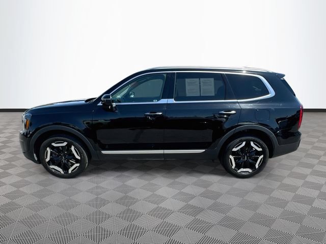 Used 2024 Kia Telluride S FWD image 4