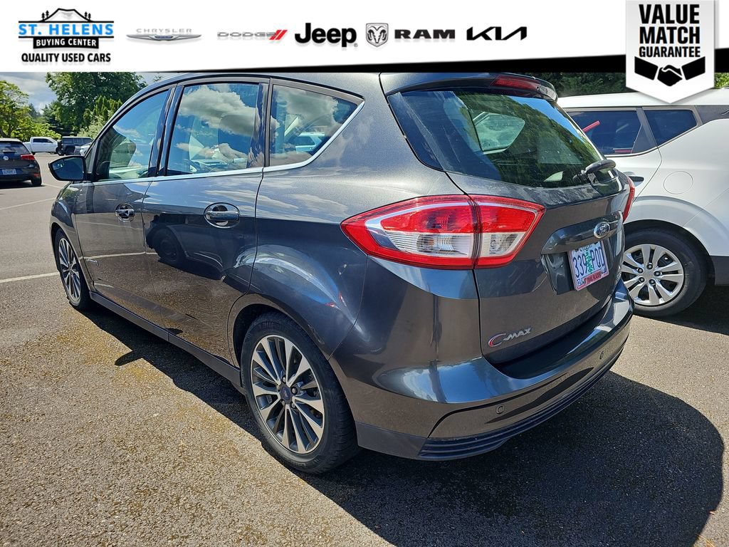 Used 2017 Ford C-MAX Titanium FWD image 4
