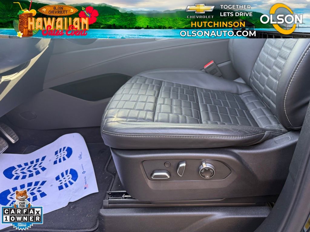 Certified 2024 Cadillac Escalade V w/ Heavy-Duty Trailer Package image 27