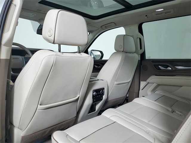 Used 2024 GMC Yukon XL Denali image 13