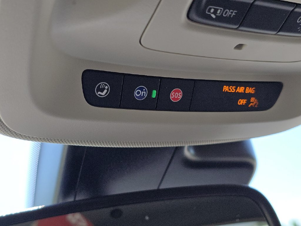 Used 2023 Buick Envision Preferred AWD/4WD image 30