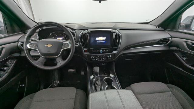 Used 2023 Chevrolet Traverse LT FWD image 24