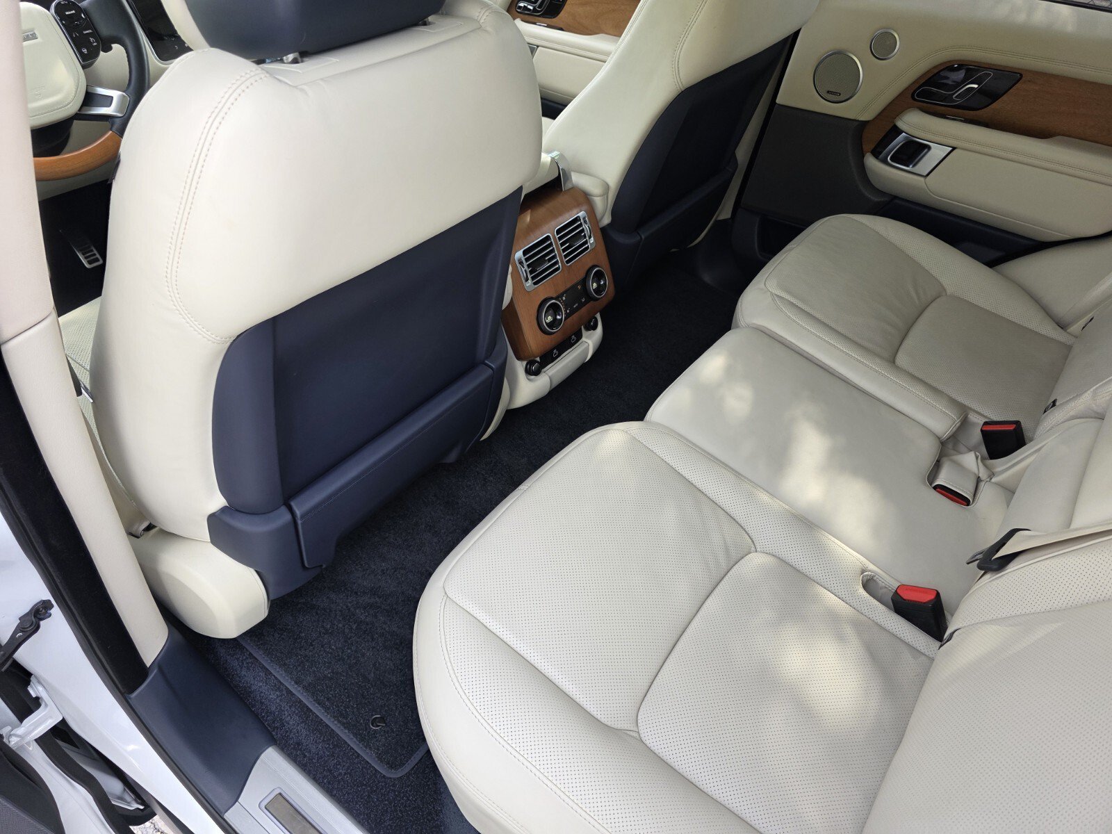 Certified 2022 Land Rover Range Rover Westminster Edition AWD/4WD image 15