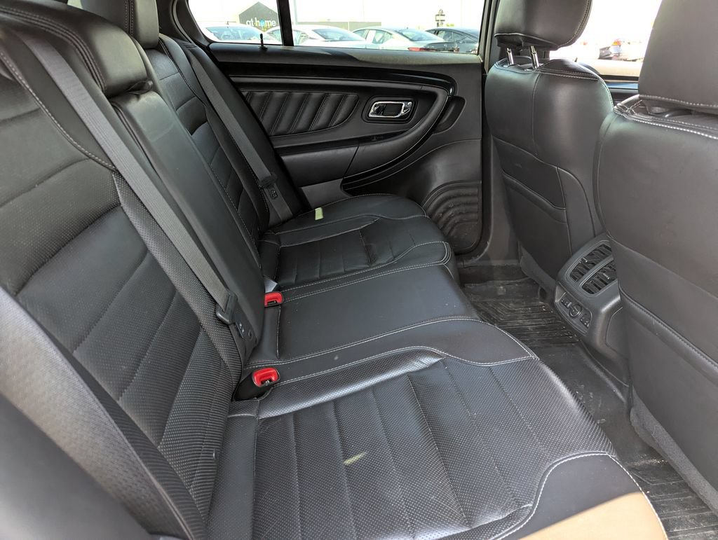 Used 2016 Ford Taurus SHO w/ Equipment Group 401A AWD/4WD image 31