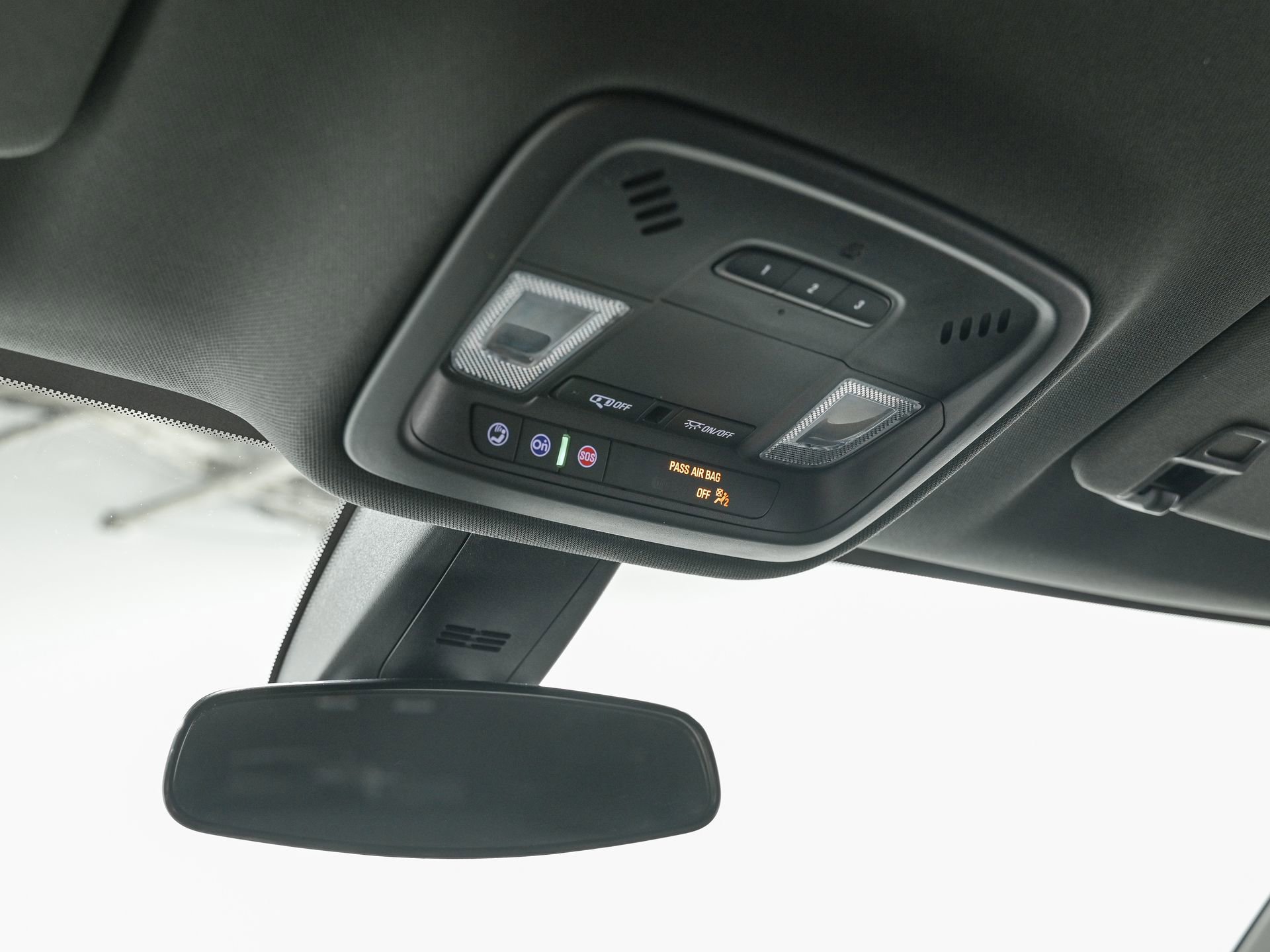Used 2023 Chevrolet Traverse LT w/ LPO, Floor Liner Package image 24