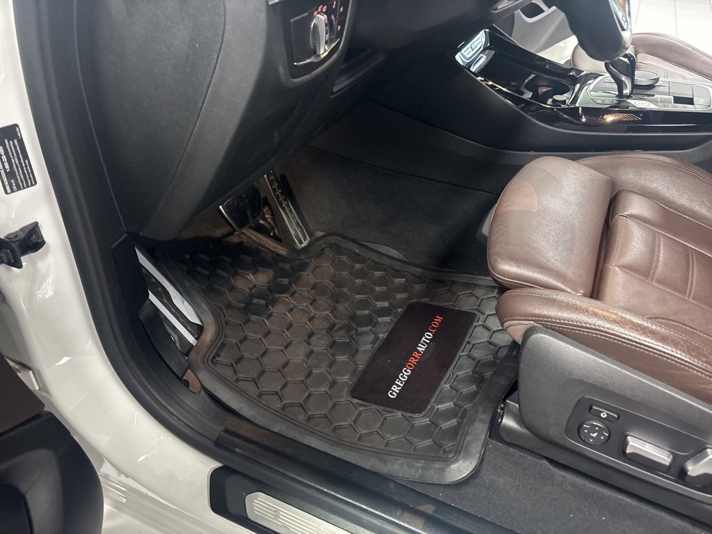 Used 2022 BMW X3 M40i image 12