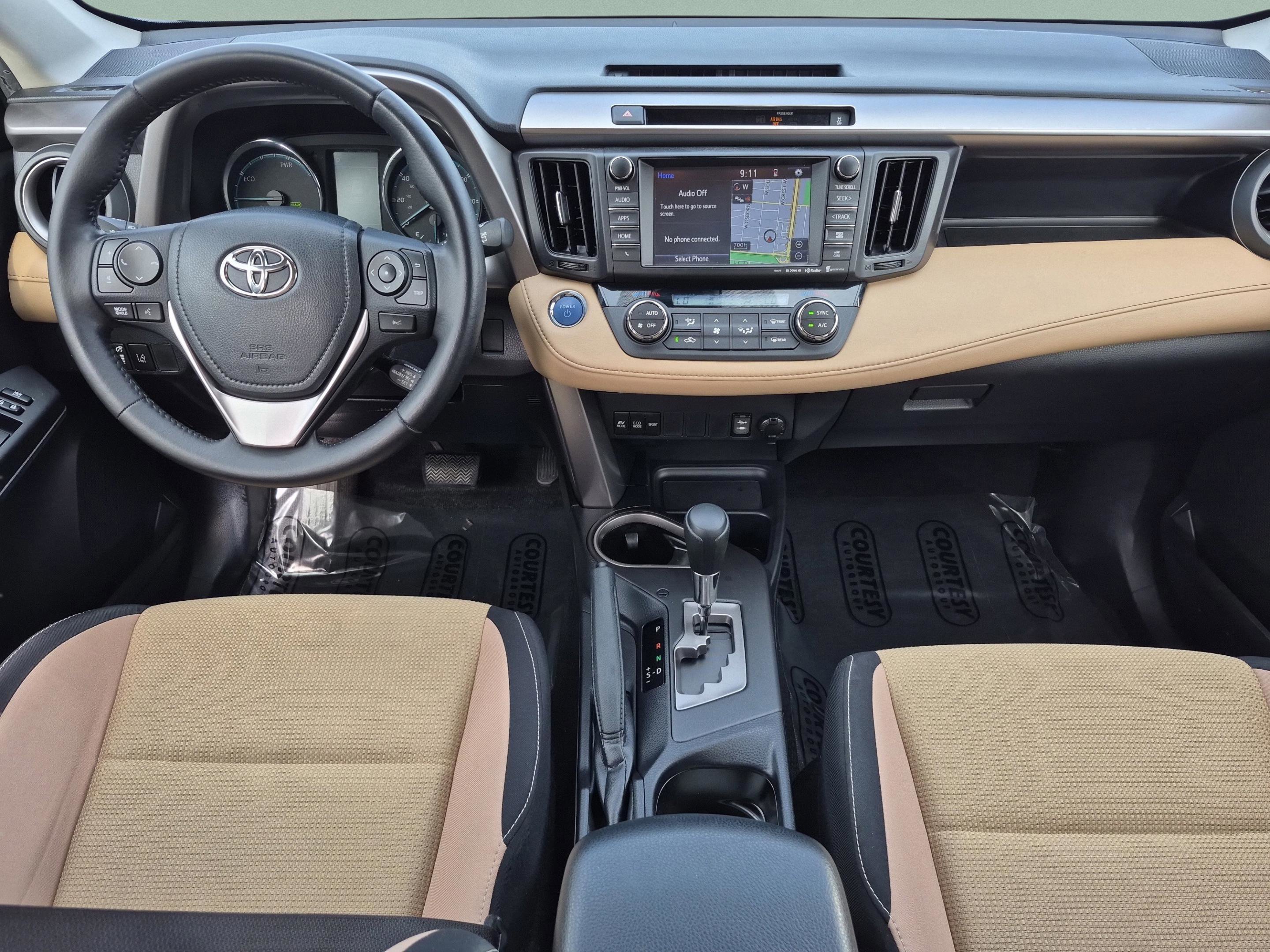 Used 2016 Toyota RAV4 XLE w/ Convenience Package AWD/4WD image 12