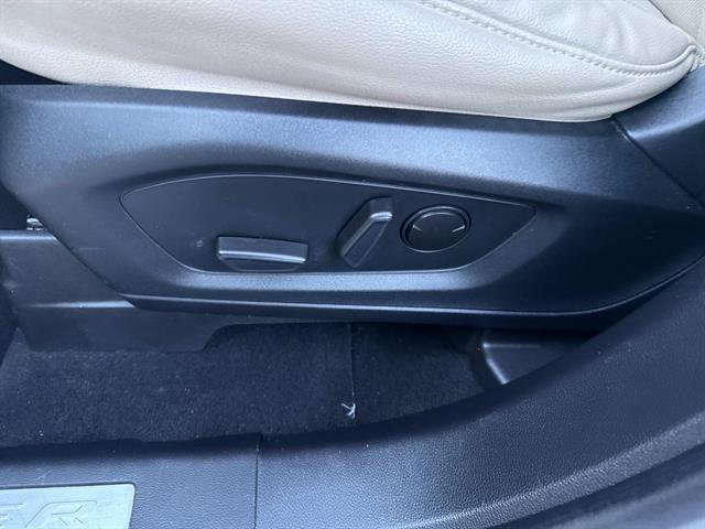 Certified 2021 Ford Explorer Limited w/ Equipment Group 301A image 22