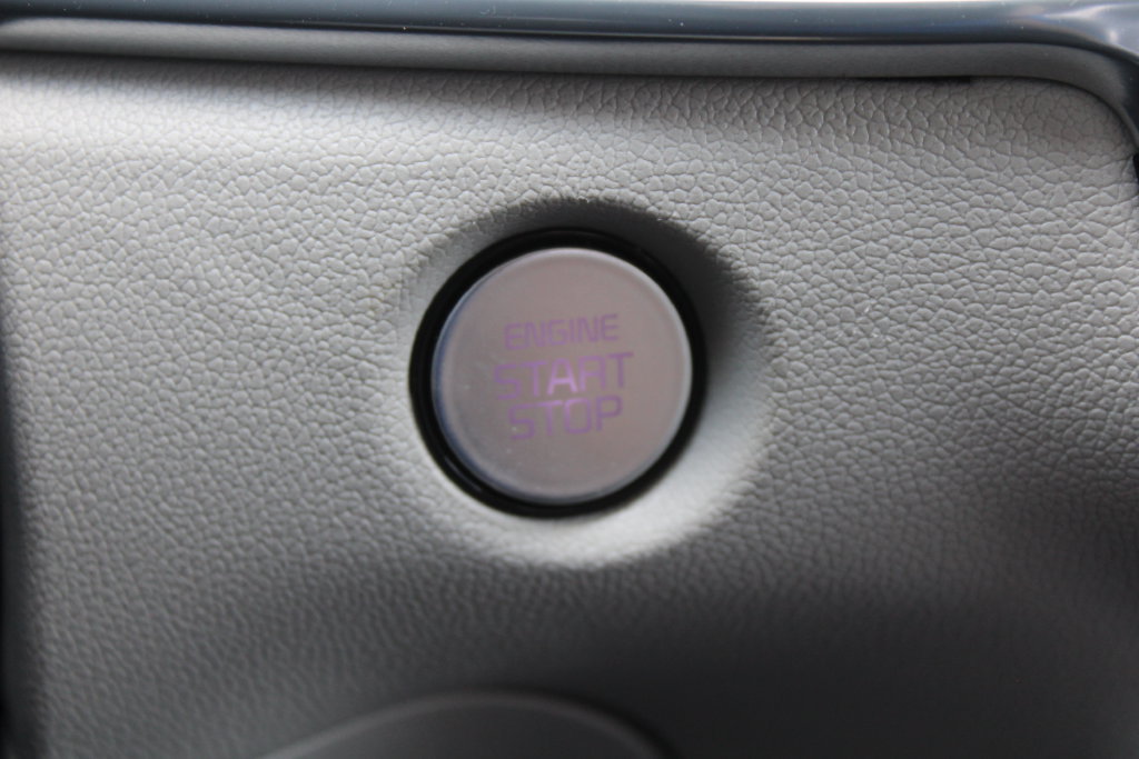 Certified 2024 Kia Sorento SX FWD image 36