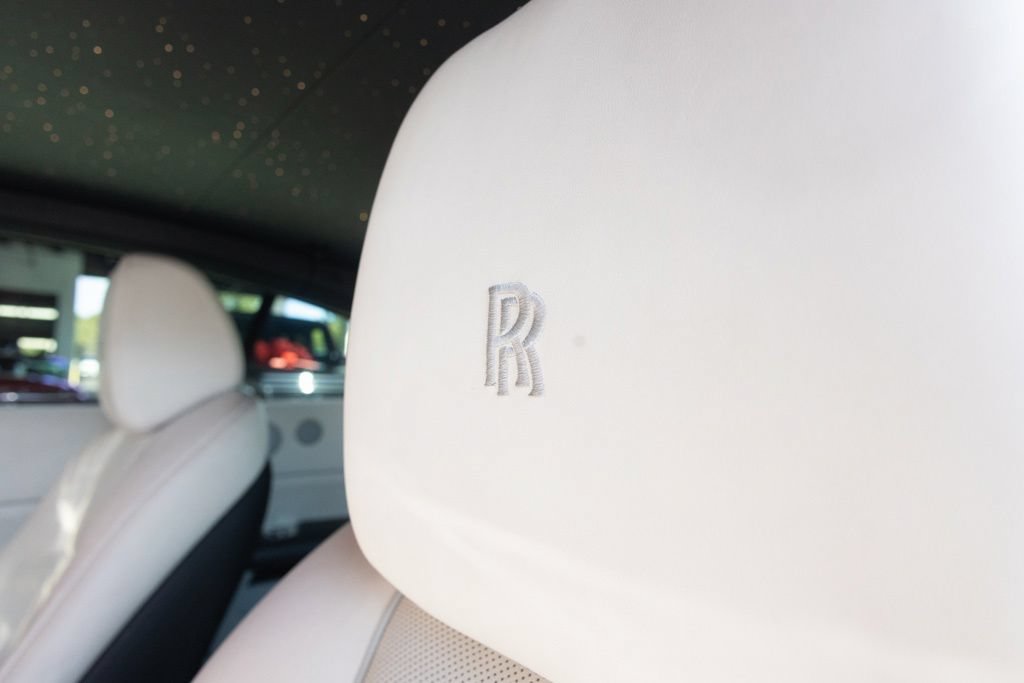 Used 2019 Rolls-Royce Wraith RWD image 42