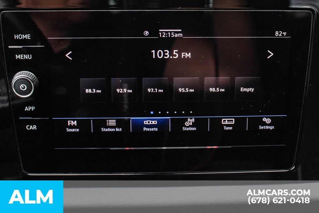 Used 2025 Volkswagen Jetta Sport FWD image 28