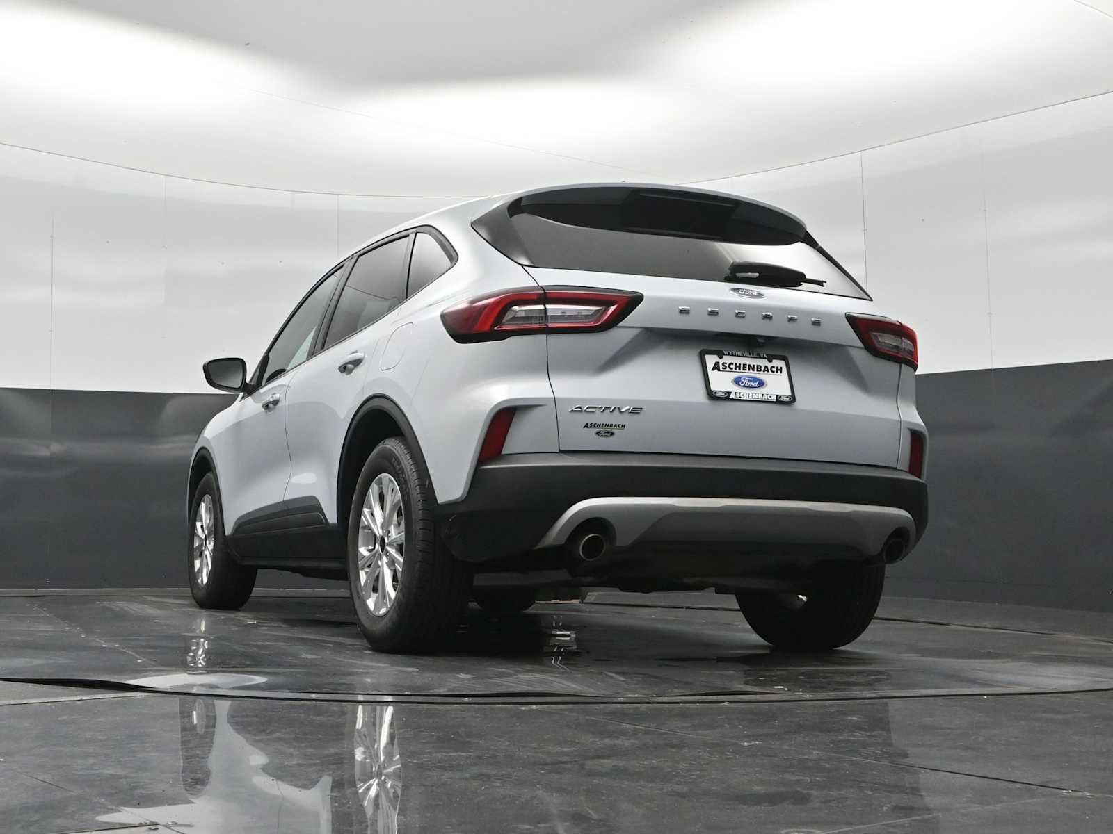 Certified 2025 Ford Escape Active w/ Cold Weather Package FWD image 54