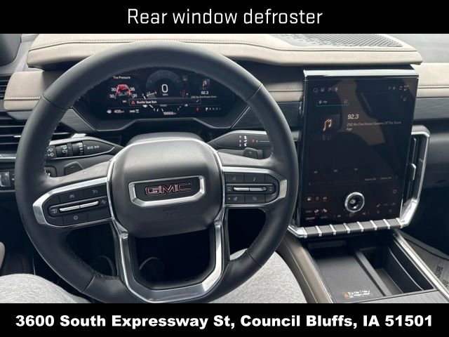 Used 2024 GMC Acadia Elevation w/ Luxury Package AWD/4WD image 19
