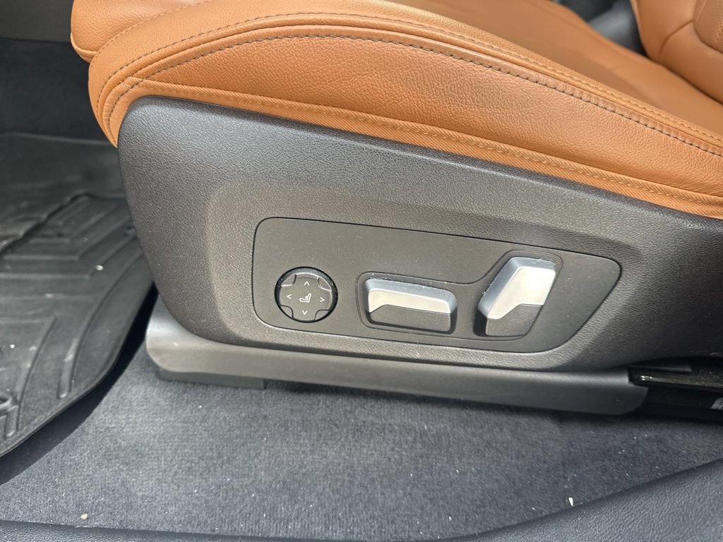 Used 2024 BMW X4 M40i w/ Premium Package AWD/4WD image 13