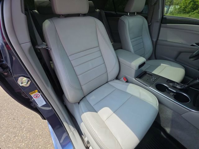 Used 2016 Toyota Camry XLE w/ Moonroof Package FWD image 27