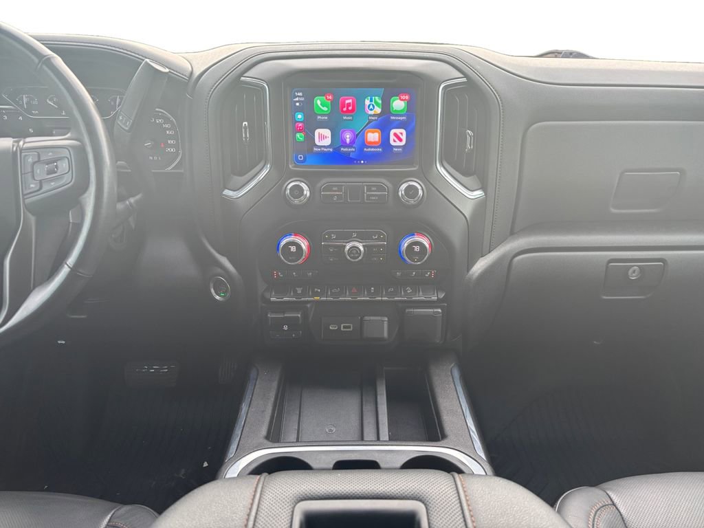 Used 2022 GMC Sierra 3500 AT4 w/ AT4 Preferred Package image 12
