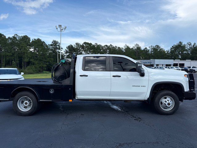 Used 2023 Chevrolet Silverado 3500 W/T w/ WT Convenience Package AWD/4WD image 2