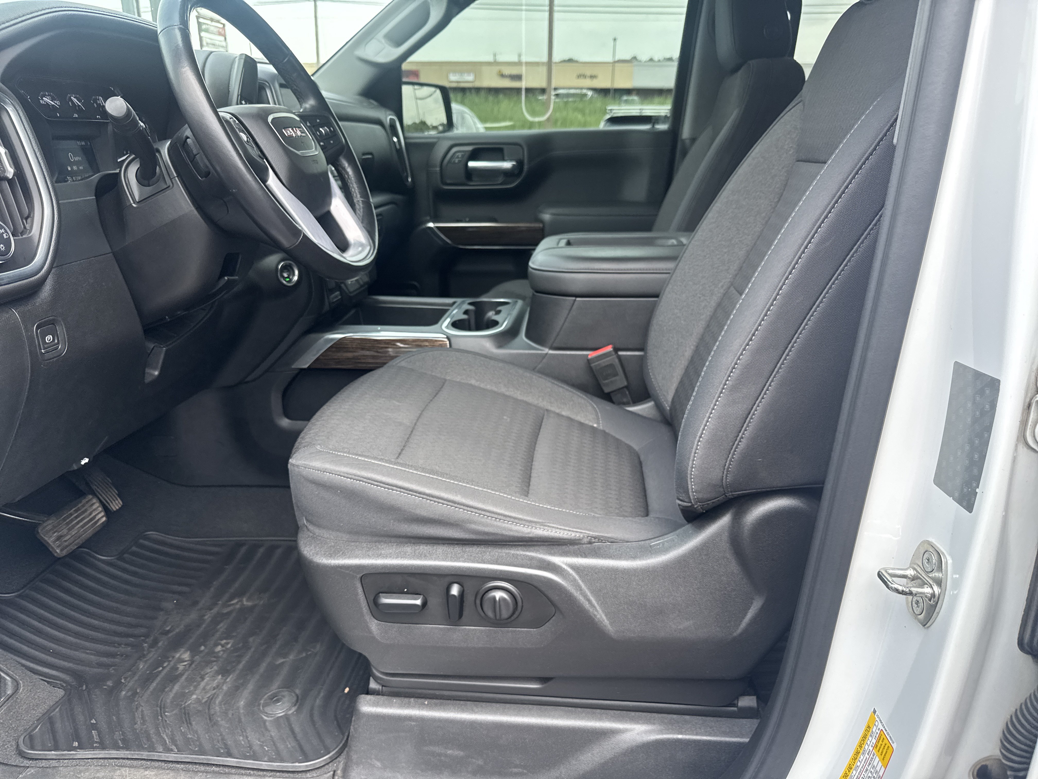 Used 2019 GMC Sierra 1500 Elevation w/ Elevation Value Package AWD/4WD image 12