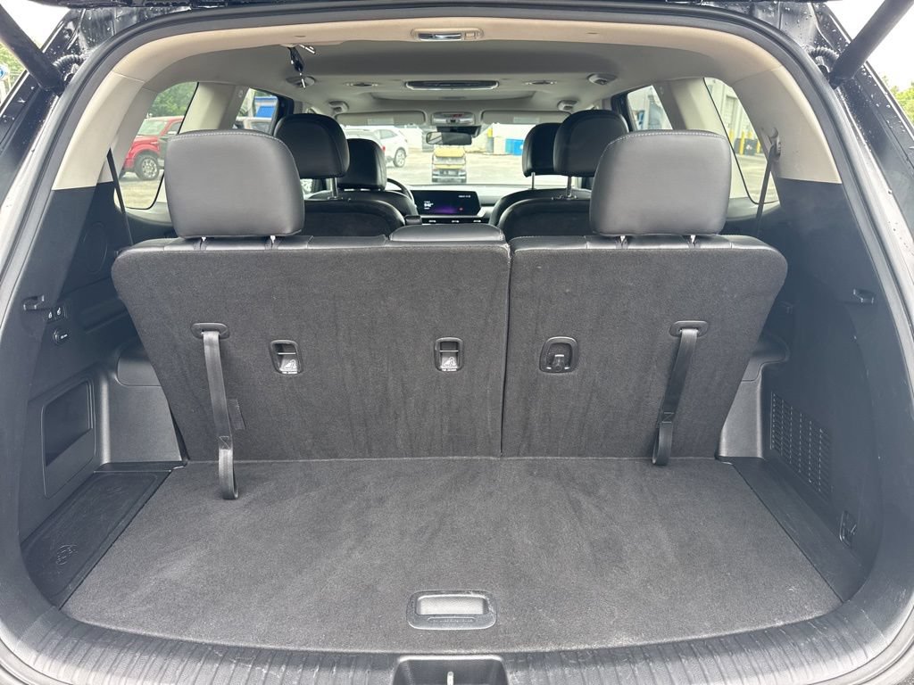 Used 2025 Kia Telluride S AWD/4WD image 16