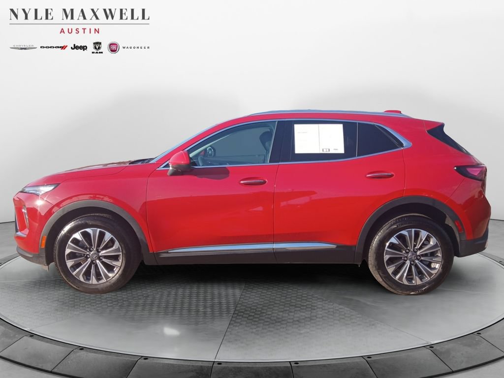 Used 2025 Buick Envision Preferred AWD/4WD image 13