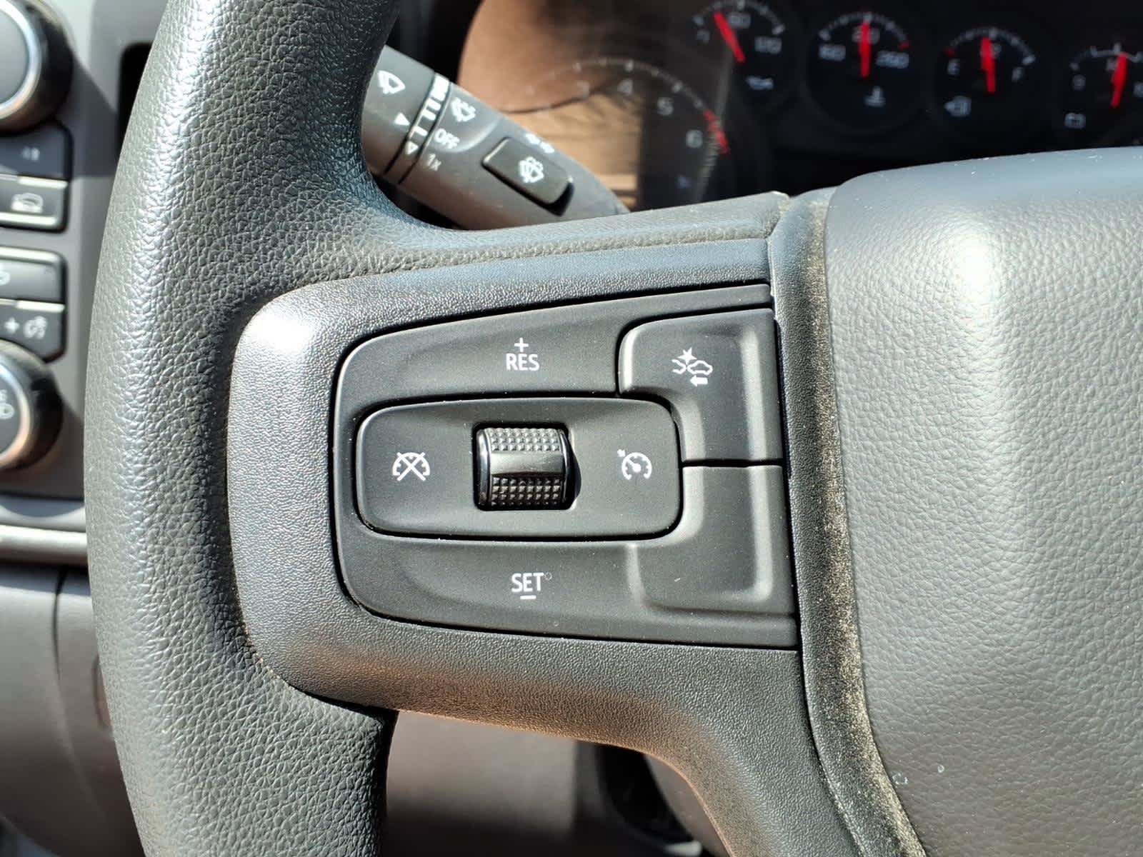 Certified 2025 Chevrolet Silverado 1500 Custom AWD/4WD image 15