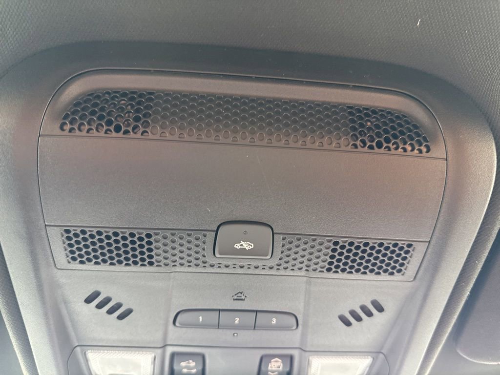 Used 2025 Cadillac XT5 Premium Luxury image 33