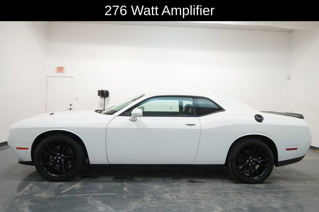 Used 2018 Dodge Challenger SXT Plus image 4