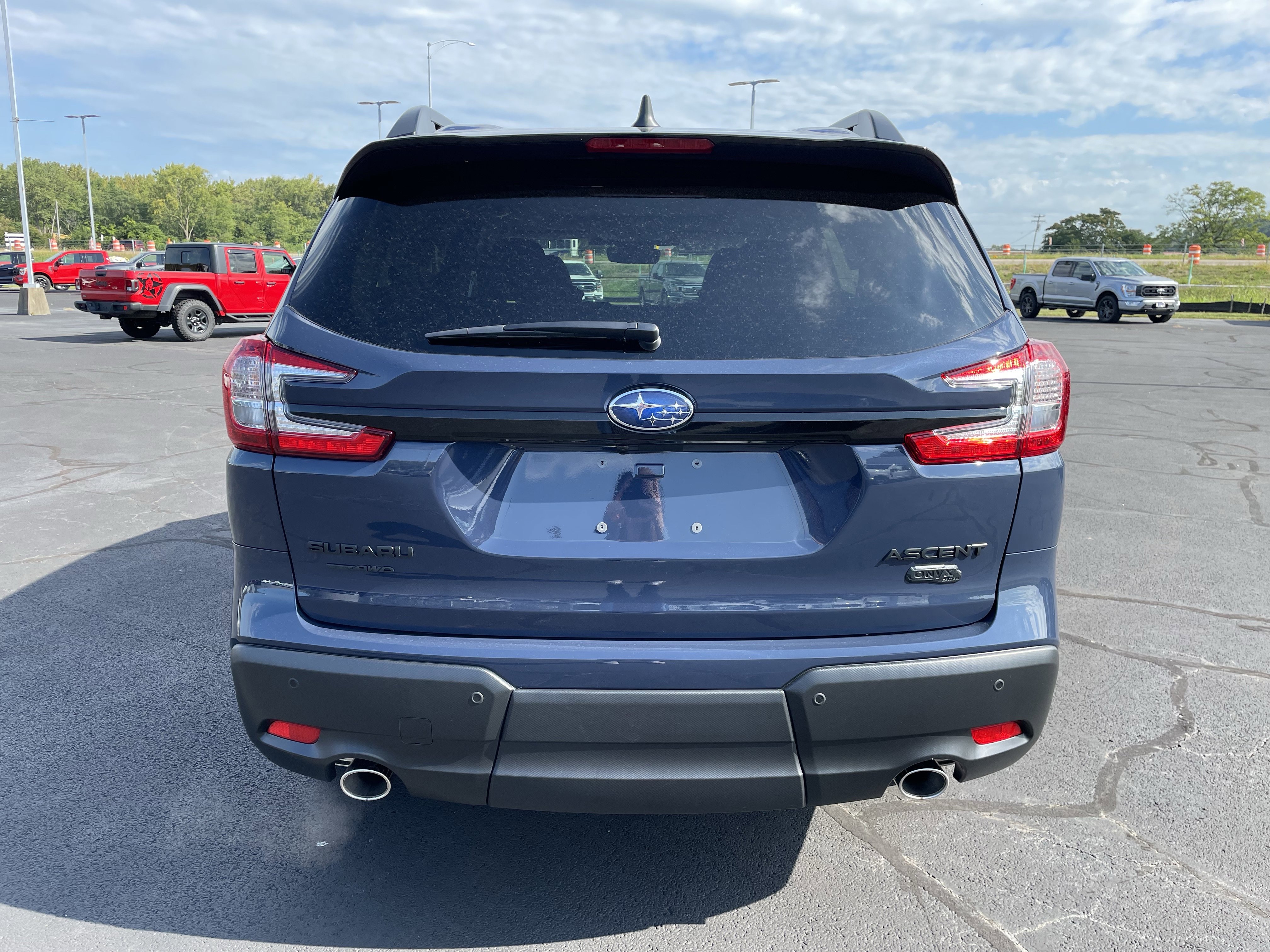 New 2025 Subaru Ascent Onyx Edition image 4