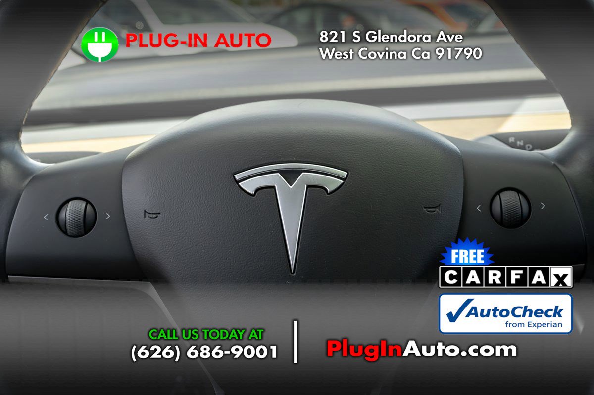 Used 2018 Tesla Model 3 Mid Range image 18