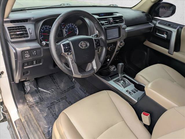 Used 2017 Toyota 4Runner SR5 Premium AWD/4WD image 10