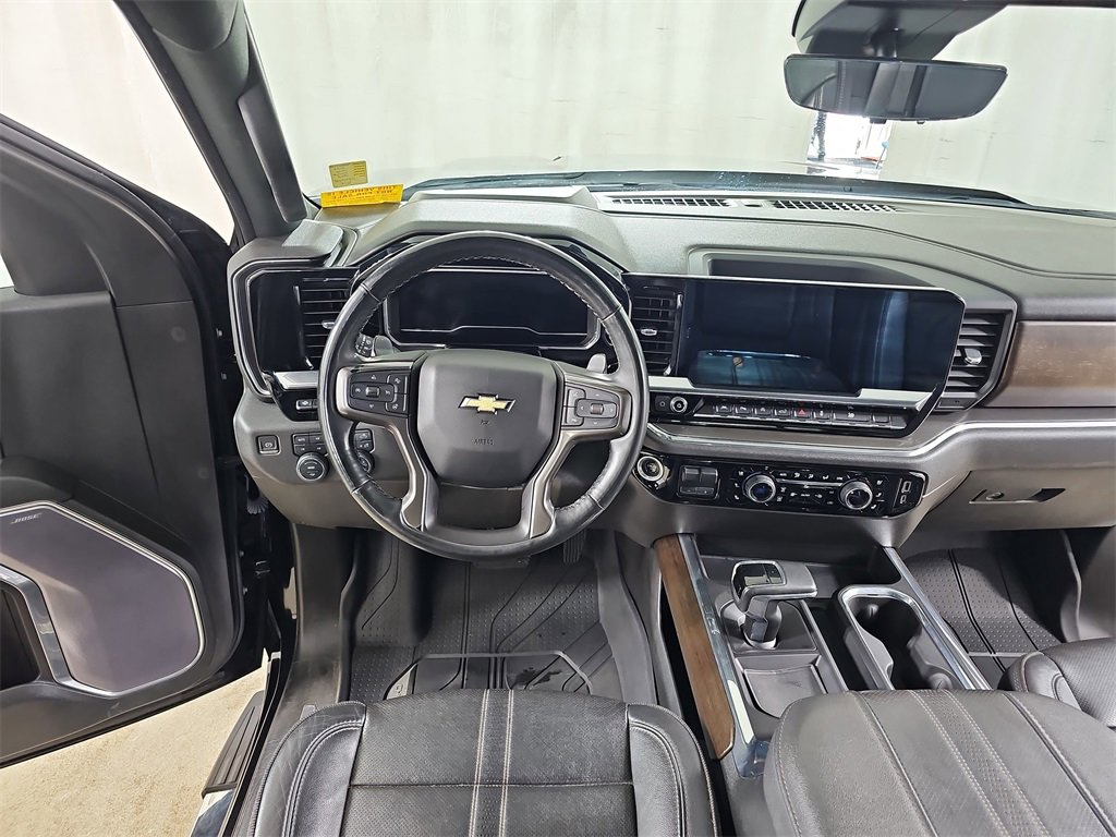 Used 2023 Chevrolet Silverado 1500 High Country w/ High Country Premium Package image 23