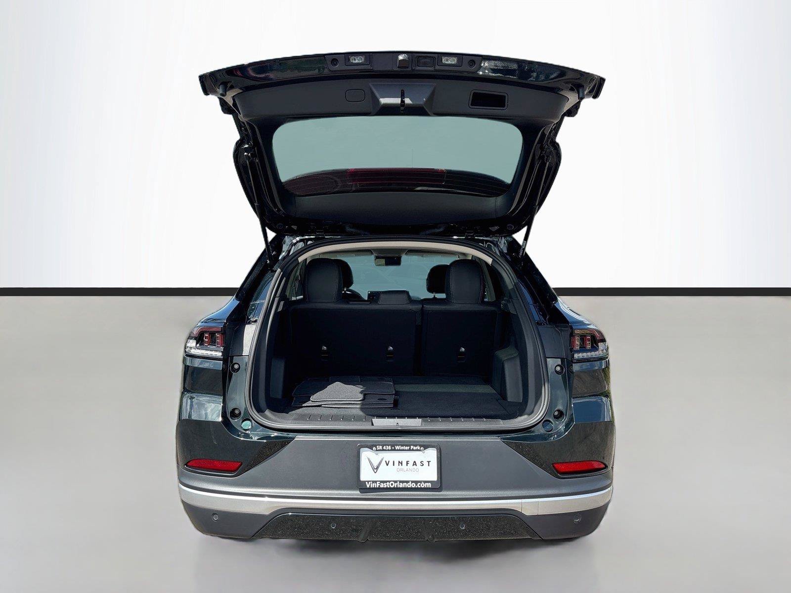 New 2027 VinFast VF 8 Eco AWD/4WD image 25